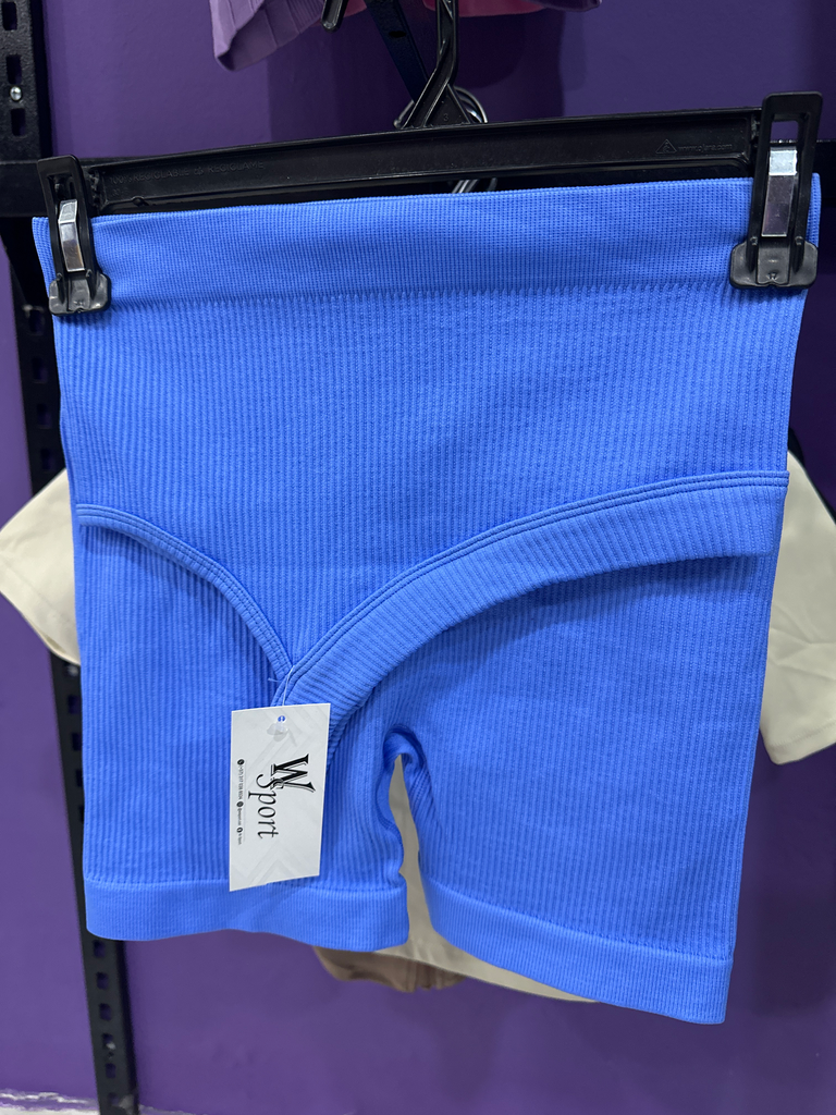 SHORT+TOP SIN COSTURA CON PUSH UP IMPORTADO 