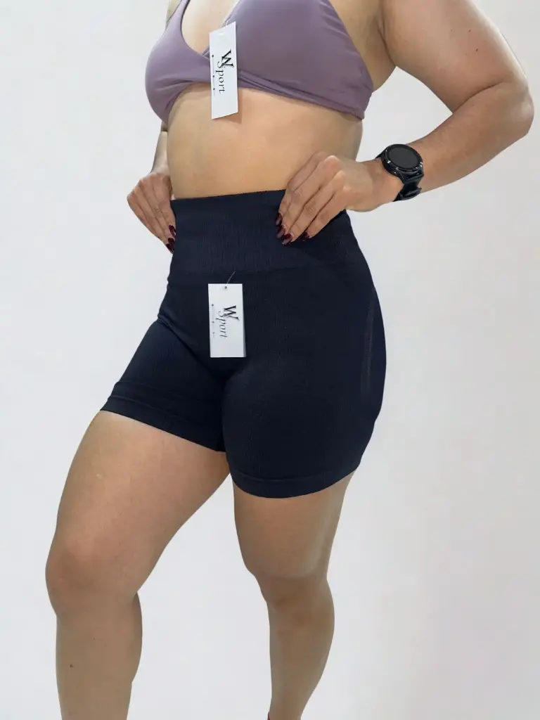 SHORT SIN COSTURA CON PUSH UP