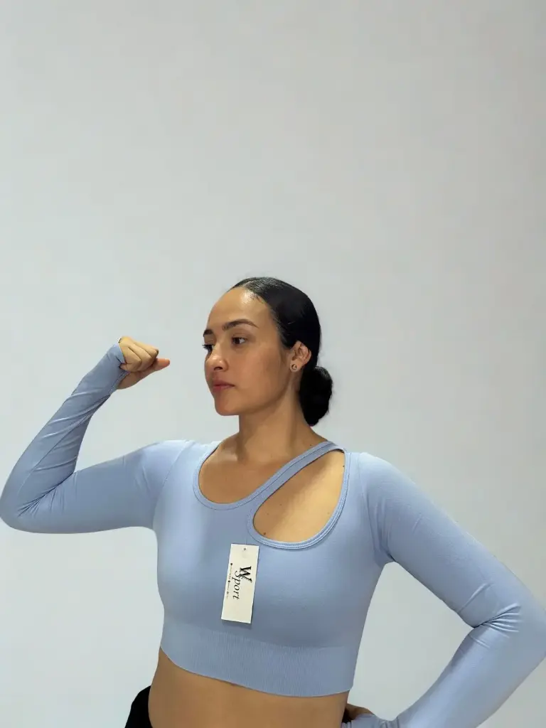 BLUSA CORTA MANGA LARGA IMPORTADA SIN COPA 