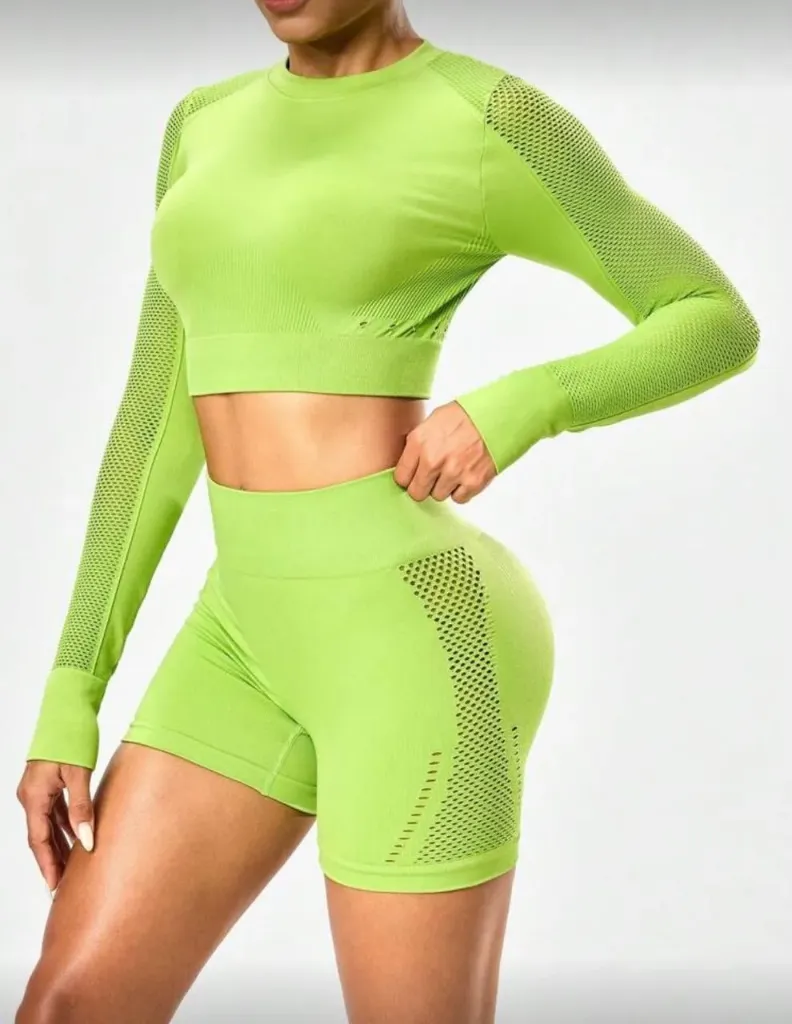 SETSHORT + BLUSA MANGA LARGA SIN COSTURA IMPORTADO